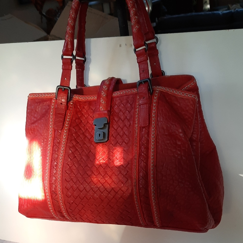 Bottega Veneta Red Shoulder Bag